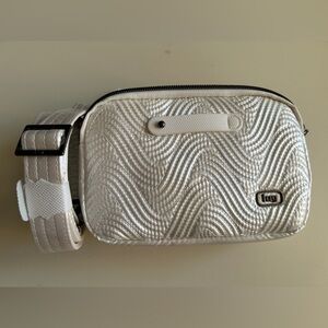 LUG COUPE SE 2 CONVERTIBLE CROSSBODY METALLIC DIAMOND NWT